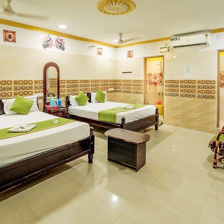 Отель Sri Vinayaga Residency Рамешварам Экстерьер фото